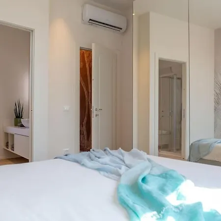 Casa Elysium Apartment Como